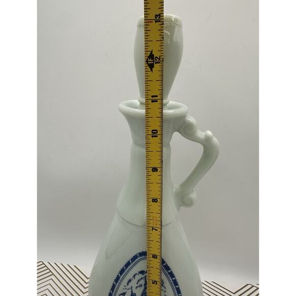 1963 Jim Beam Light DELFT BLUE Decanter Bottle Cork Top 2 Blue Ships Windmill - Picture 5 of 5